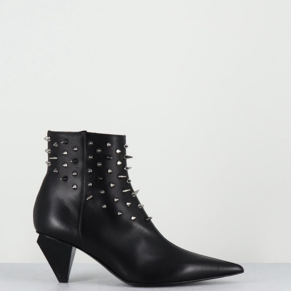 Agl MADE IN ITALY LEATHER Black Studded Ankle Booties with Angular Heel - Picture 3 of 4